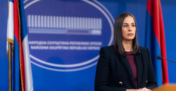 Dok SNSD i partneri prave blokade, BiH gubi milione evra