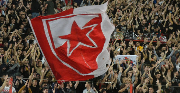 Navijači i fudbaleri Zvezde proslavili duplu krunu