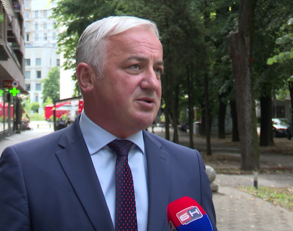 Novac je pobijedio znanje - Obrazovanje ne smije biti pijaca