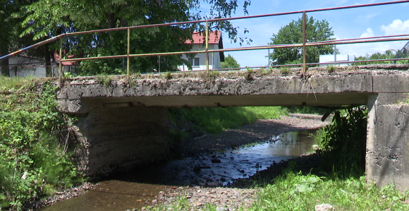 Teška mehanizacija oštetila most u Mišinom Hanu