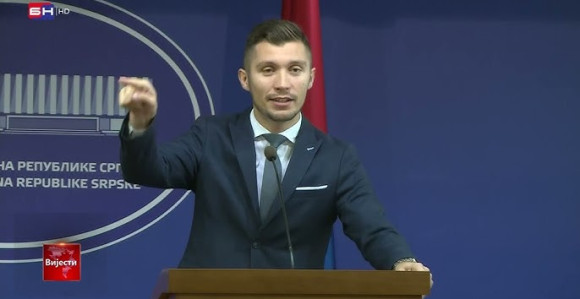 Hitno zakazati posebnu sjednicu o povećanju penzija!