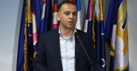Ne branimo SDS od njega samoga već ga stvarajmo većim i snažnijim!