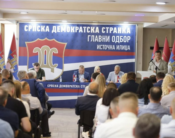 Црвени аларм: Ко је то постао звијезда режимских медија?!