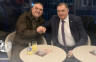 Хајмо лоло у дужничко коло!