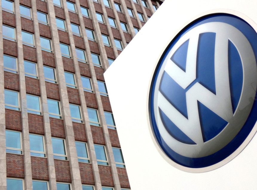 Volkswagen planira da ukine 100.000 radnih mesta