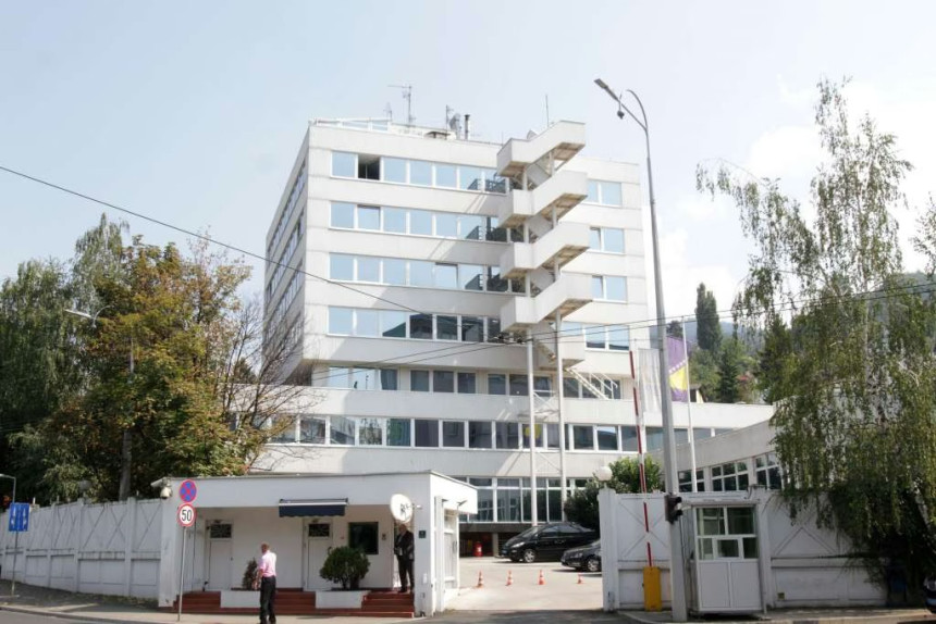 Čeka se novi visoki predstavnik u BiH: Domaći političari se "prave mrtvi", gleda se samo lični interes