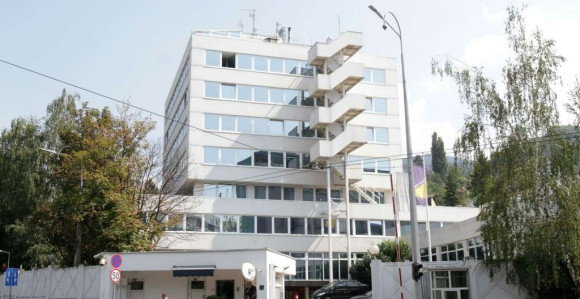 Čeka se novi visoki predstavnik u BiH: Domaći političari se "prave mrtvi", gleda se samo lični interes