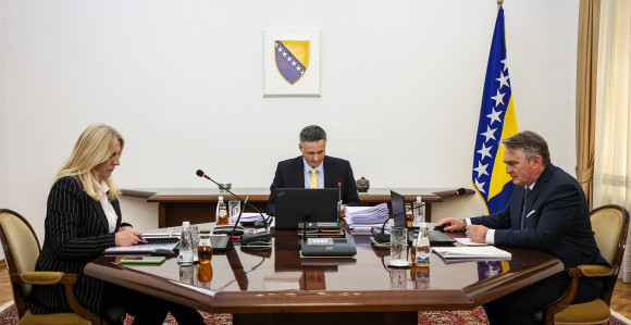 Željka Cvijanović preglasana tražiće sjednicu NSRS
