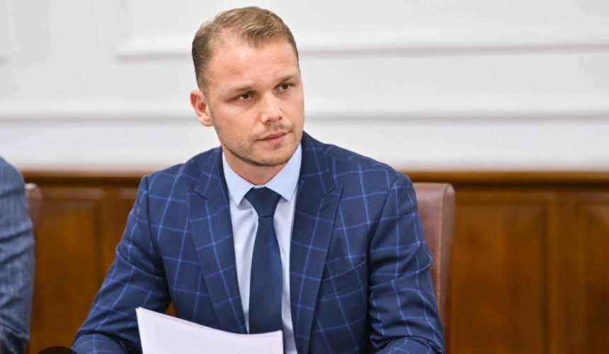 Draško Stanivuković večeras donosi odluku da li će se kandidovati za predsjednika Republike Srpske