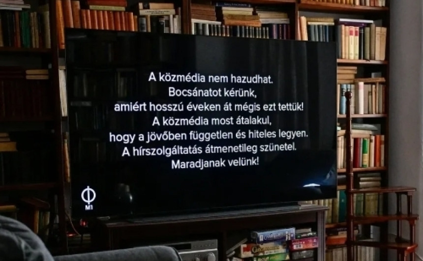 Мађарски јавни сервис обуставио информативни програм уз поруку на екрану: "Извините што смо лагали"