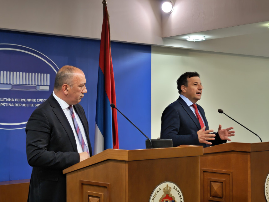 Crnadak poručio Stevandiću: Neka dođe crveni kombi ne plašim se!