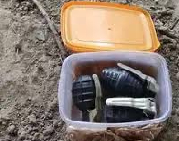 Tokom igre djeca pronašla tri ručne bombe ispod mosta