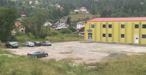 Što se više pravda režim sve dublje tone oko dešavanja na Palama