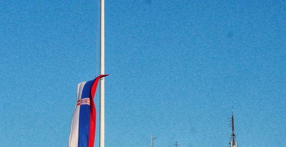 Dan žalosti u Nišu zbog pogibije djevojke u Crnoj Gori