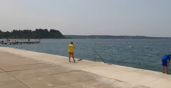 Затворена плажа у Порторожу због изливања горива