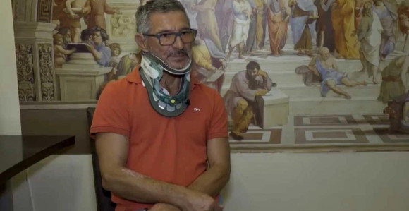 Ovo je priča Ljubiše Karovića koji je skoro ispao iz aviona...