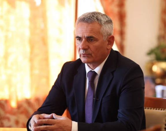 Milić zadržan više od šest sati na prelazu ka KiM