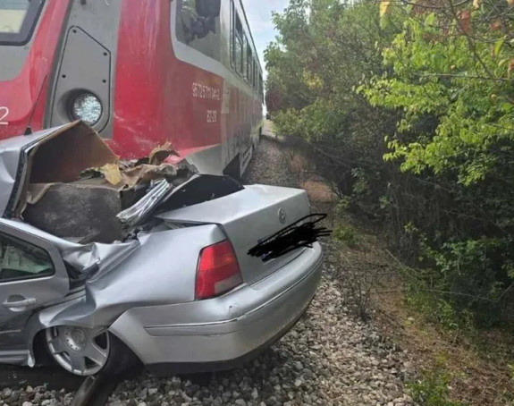 Strašna tragedija kod Odžaka: U nesreći poginuli majka i sin