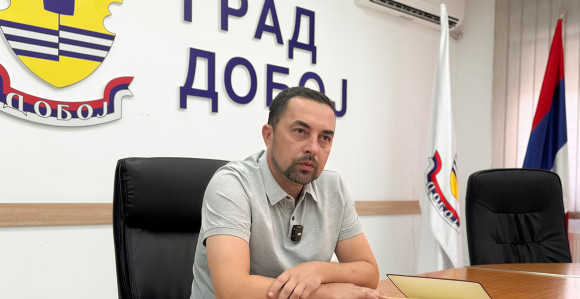 Jerinić zaboravio da prijavi stanove i poslovne prostore