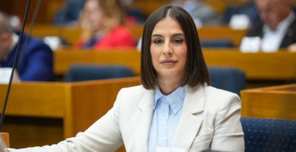 Kuća bez domaćina: Bez robnih rezervi udar na građane