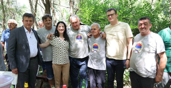 Brestovo: Ugodno druženje i ćaskanje uz kotlićijadu
