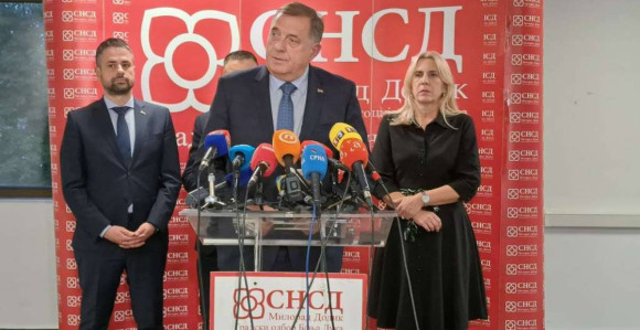 Stenogram iz 2007. godine potpuno razotkriva Dodika: Kako je SNSD predložio i podržao Ešdaunov zakon o državnoj imovini