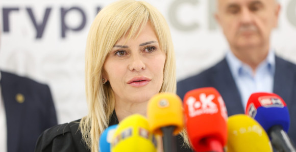 Postoji nešto što se zove politička odgovornost?