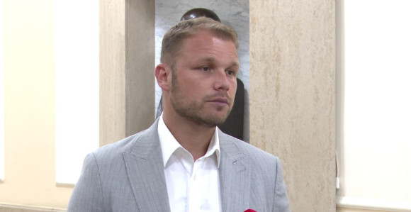 Stranačke odluke ponovo iznad institucija Srpske