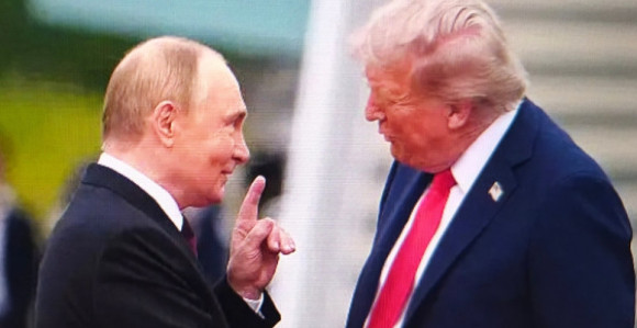 Трамп жели да се састане са Путином када рат буде при крају