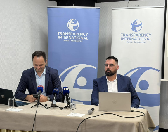 TI BiH upozorava na masovnu podjelu novca pred izbore