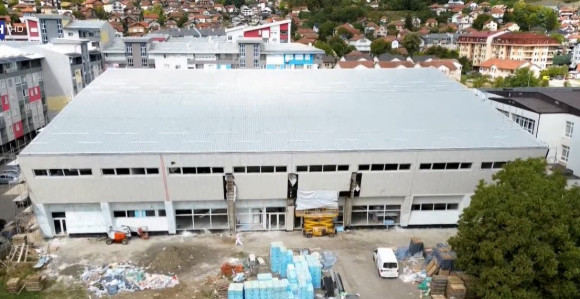Doboj: Srušili dvoranu od 1,2 miliona evra, novu nisu završili