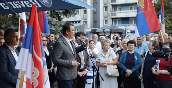 Božović u Zvorniku ostao bez struje pa poručio: Siju strah