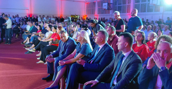 SNSD: Narod prepoznaje da vodimo Srpsku u sigurnu budućnost