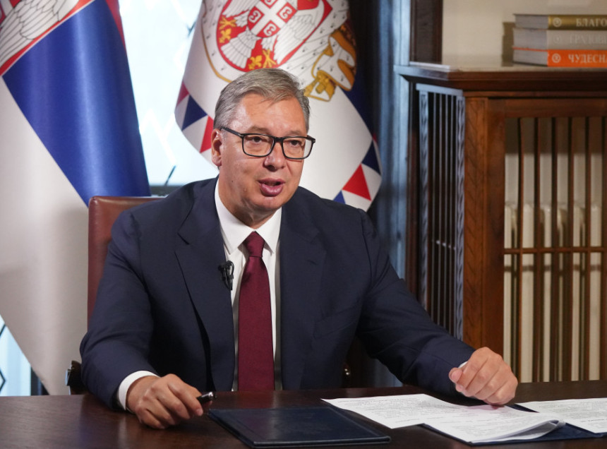 Situacija oko Naftne industrije Srbije komplikovana