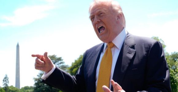 Бојкот ТВ кућа оставио Трампа без тона у Бијелој кући