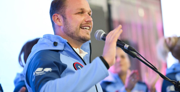 Uvodimo nacionalnu penziju za majke četvoro i više djece