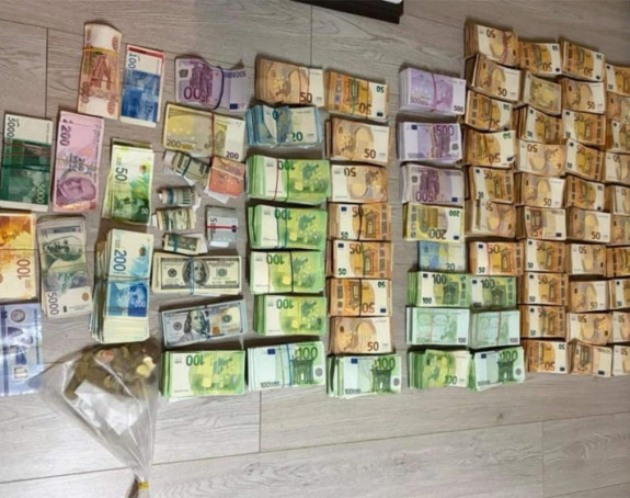 Hapšenje Rusa u CG: Bježali sa 19 kofera i milion evra