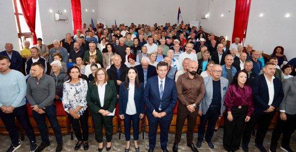 Republiku Srpsku možemo da dignemo iz pepela