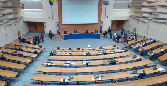 Познати посланици који су добили мандат у Парламенту БиХ