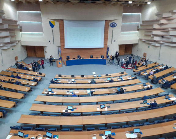 Познати посланици који су добили мандат у Парламенту БиХ