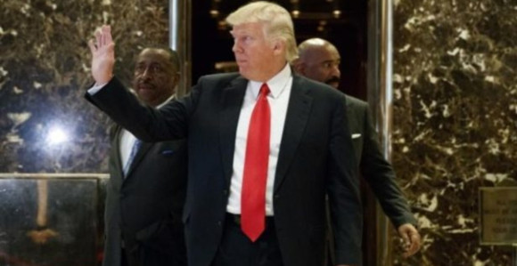 Ovalni kabinet postao zlatan