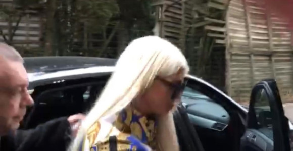 Karleuša stigla u Košutnjak