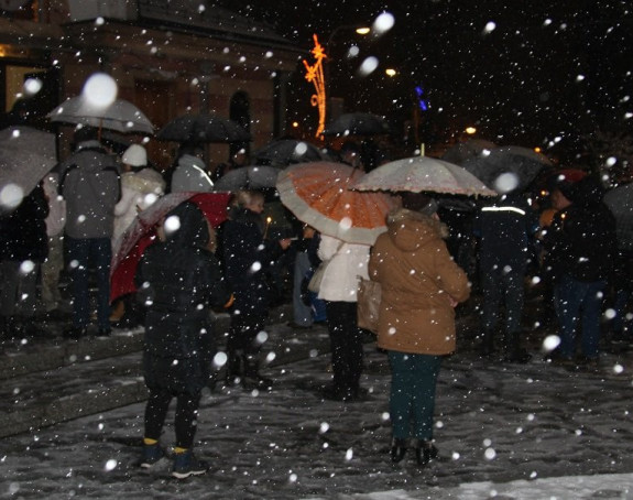  Ponovo hapšenja na Trgu Krajine