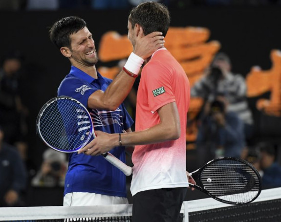 Medvedev: Novače, da li sam te makar oznojio?