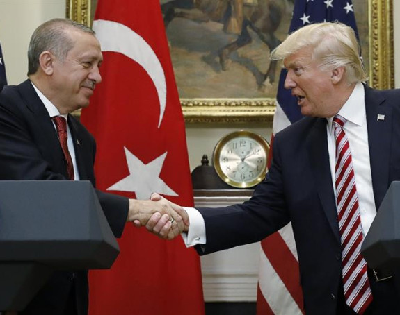 ''Na vezi'': Tramp i Erdogan o Siriji