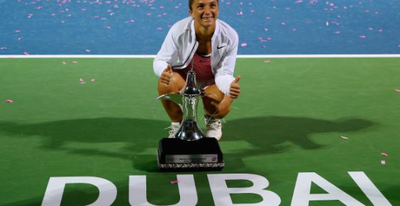 Dubai: Erani prepustila dva gema Stricovoj na putu do titule!