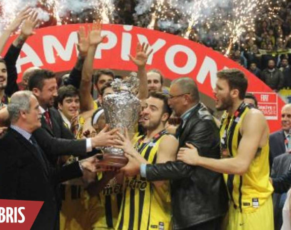 Bogdanović trojkom uz zvuk sirene donio Kup Feneru!