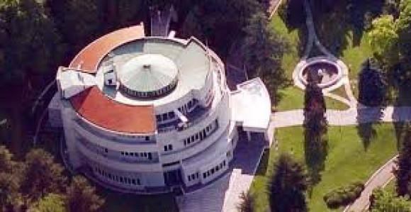 Николић и Вучић са Додиком и Иванићем