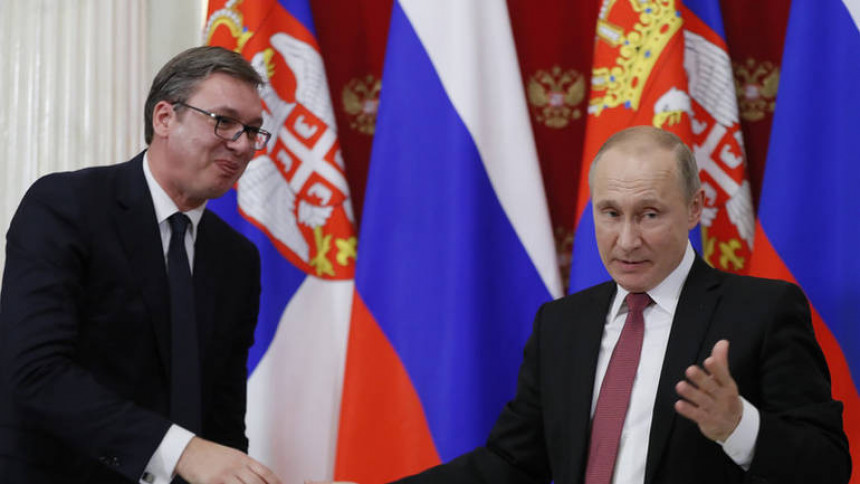 Vučić poziva Putina u posjetu