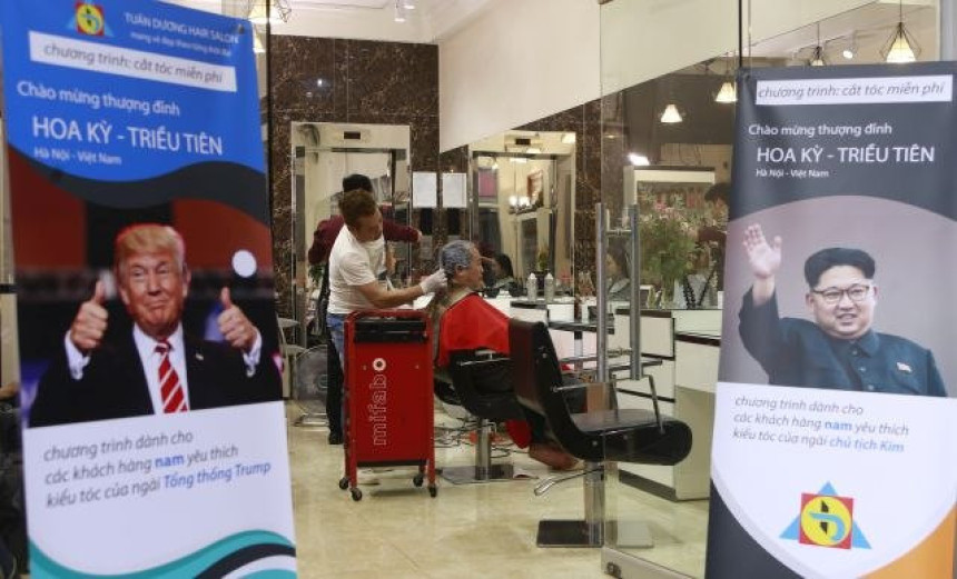 Svi bi da liče na Trampa i Kima